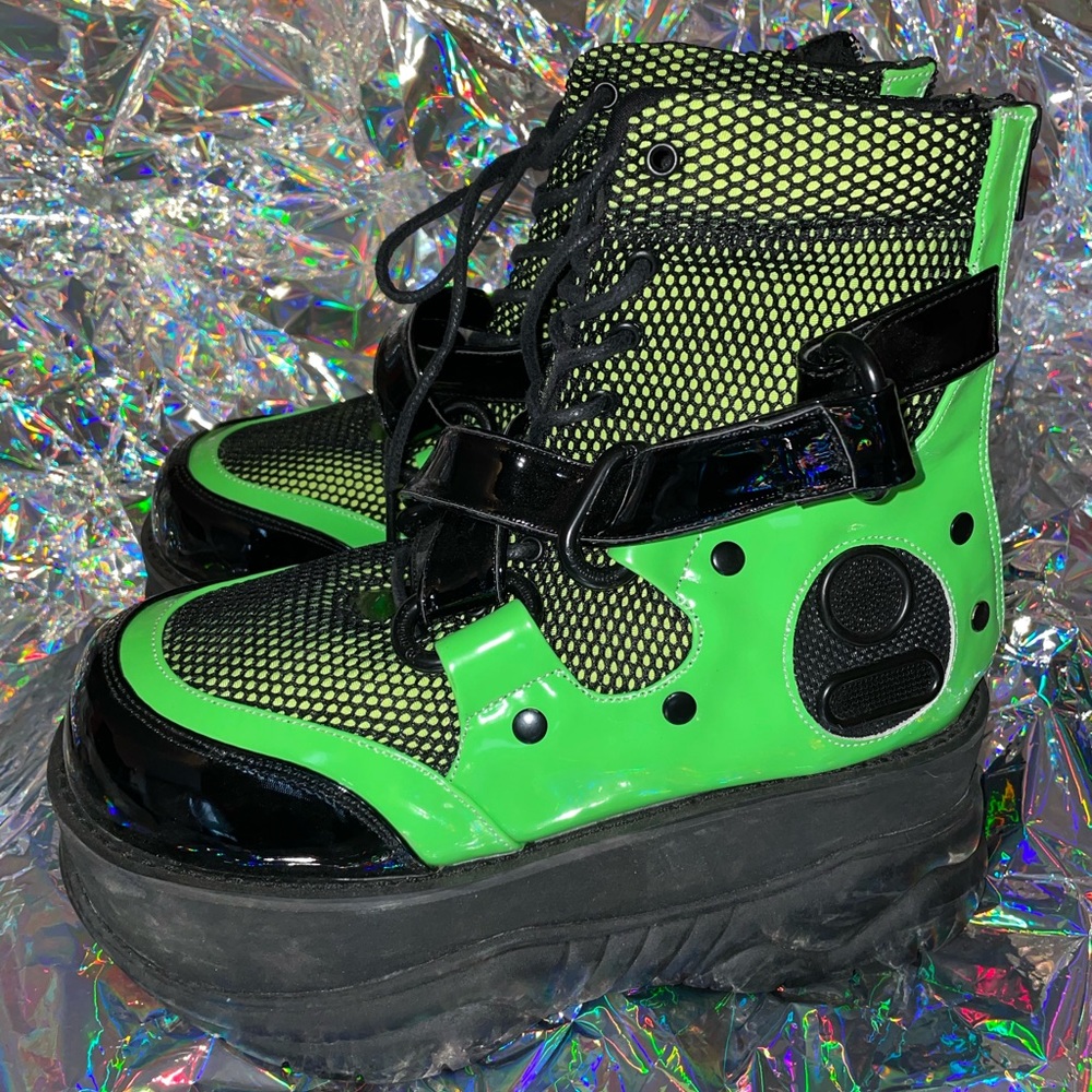 Size 11W, Neon green Demonia Neptune 126 moon boots